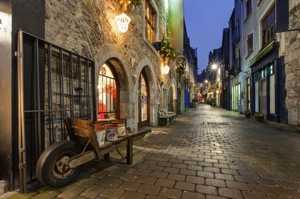 The Residence Hotel Galway Bagian luar foto