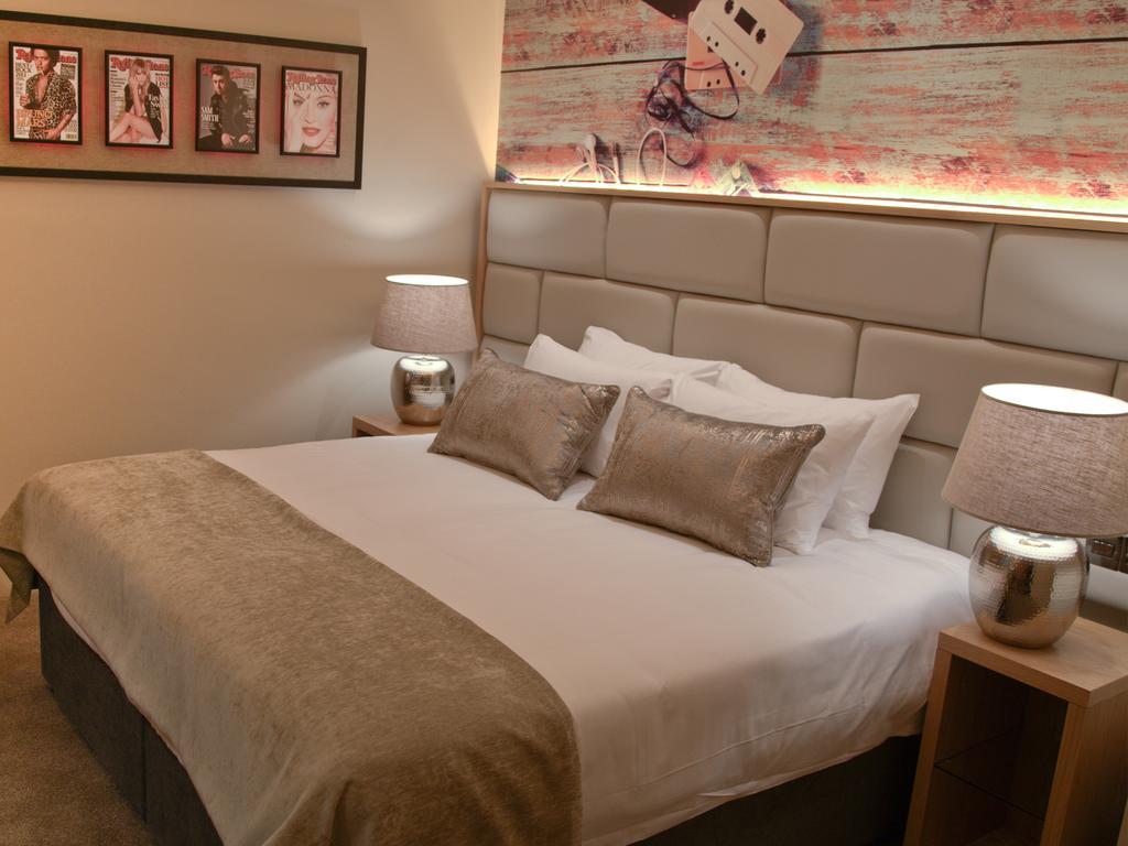 The Residence Hotel Galway Bagian luar foto