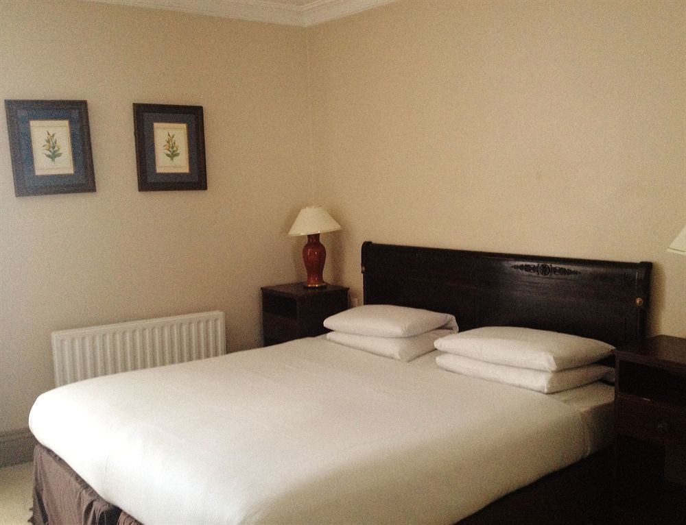 The Residence Hotel Galway Bagian luar foto